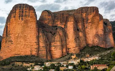 Mallos de Riglos